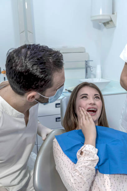 Best Emergency Tooth Extraction  in Sur Hill, GA